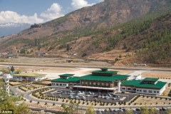 paro-airport-1